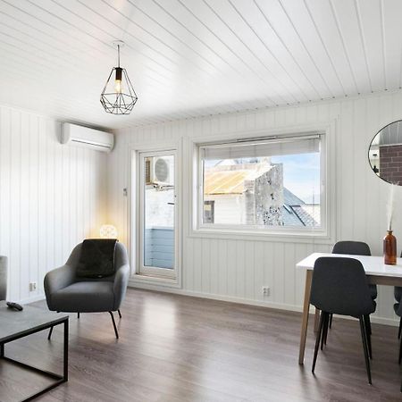 Centrum Apartment Alesund Exterior photo